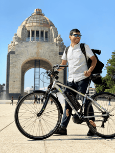 guy with electric bike in mexico city