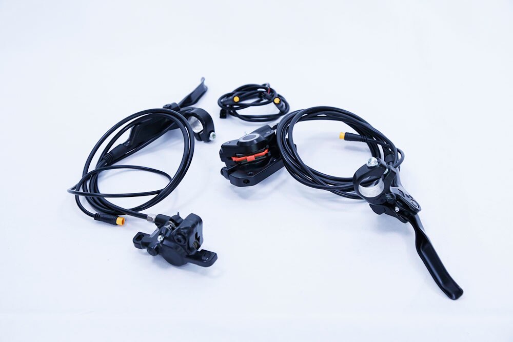 ⚙️ Freno Hidráulico SHIMANO con Sensor Inteligente - VOLTAX ELECTRIC BIKES